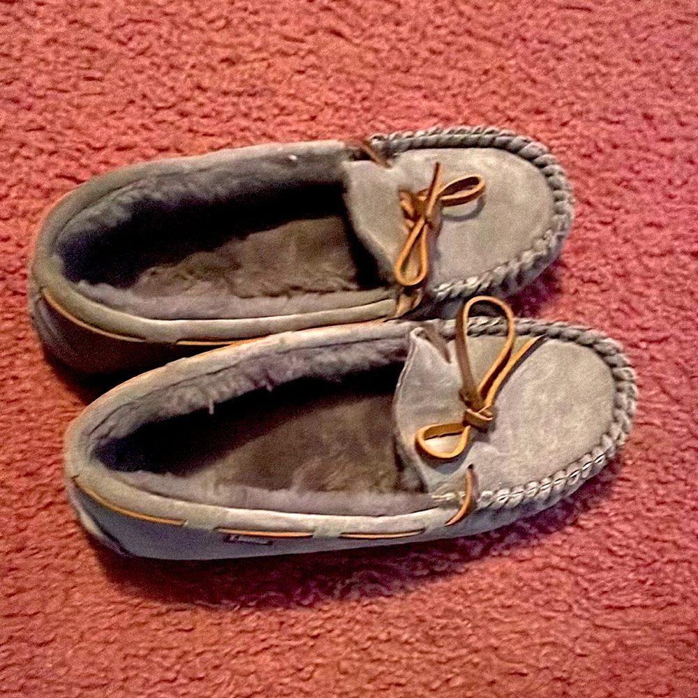 Lamo Womens Grey 6-7 Moc Moccasins